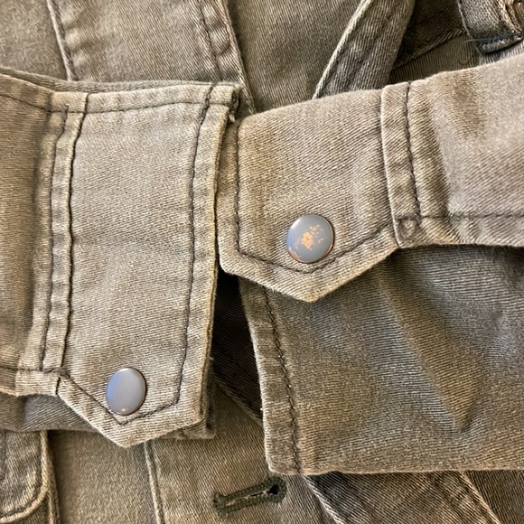 Anthropologie cargo jacket with raffle back - Picture 5 of 9